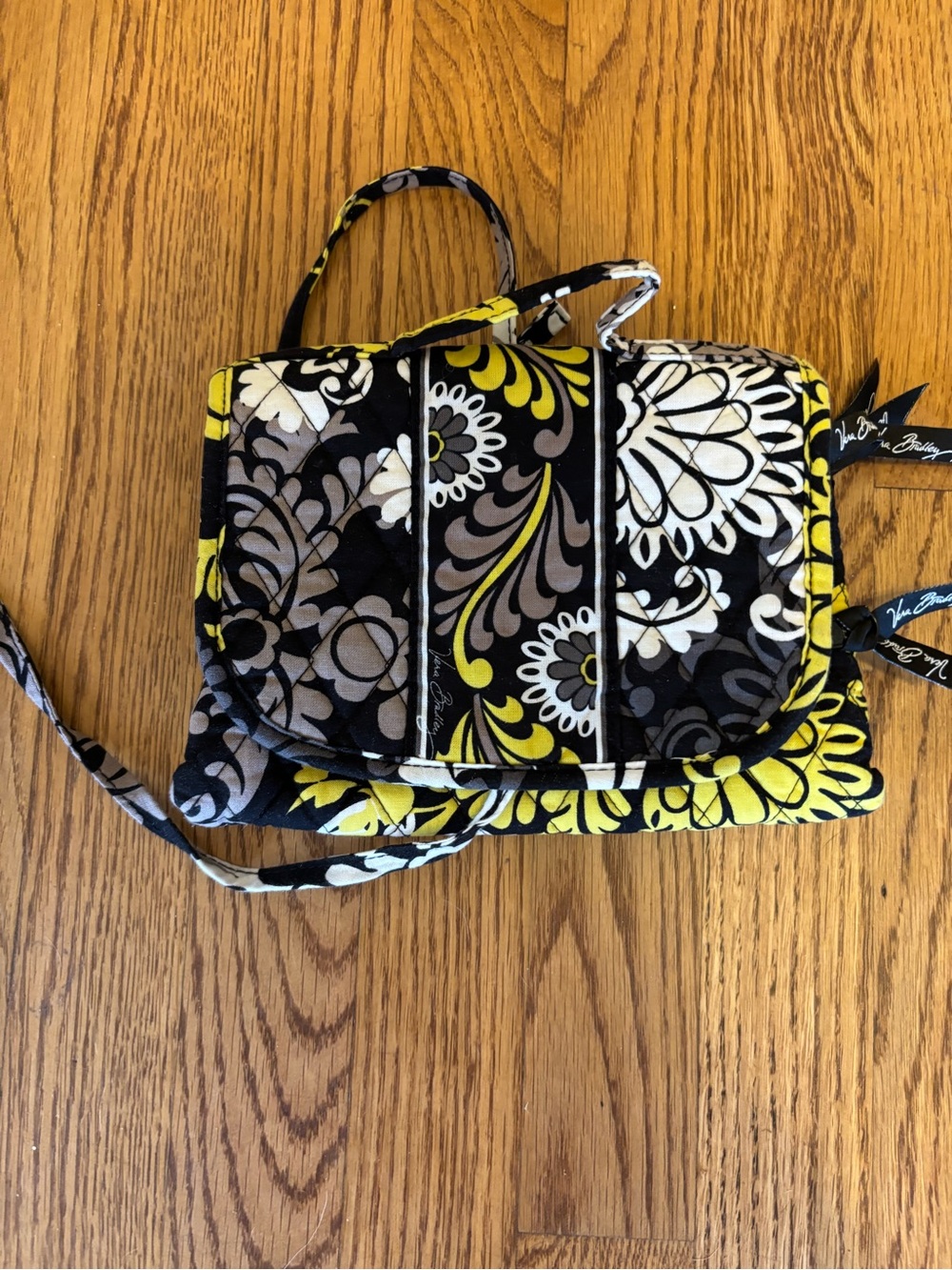 Vera Bradley Makeup Jewelry Travel Bag Retired NWOT Small Fold Up Zip 3 Pockets